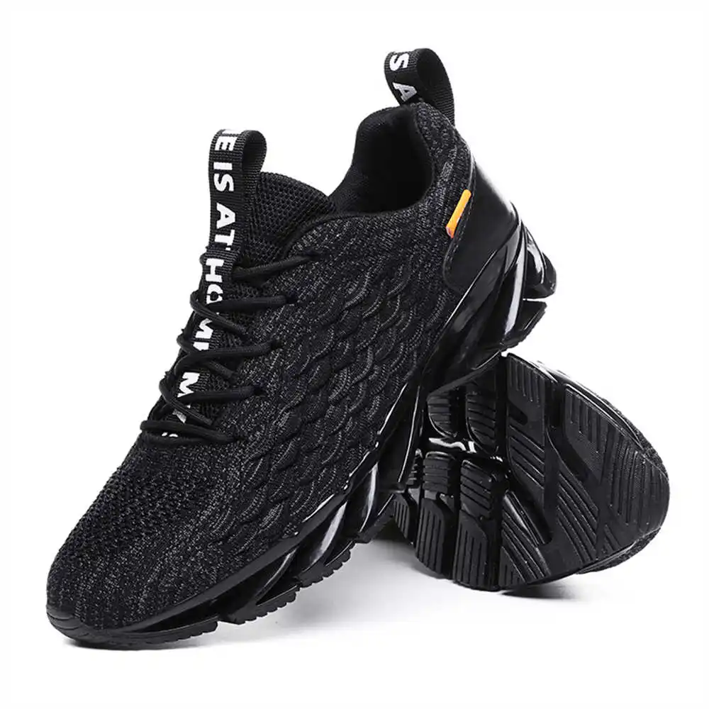 size 44 size 39 walking shoes  - Badminton Center reseña y precio